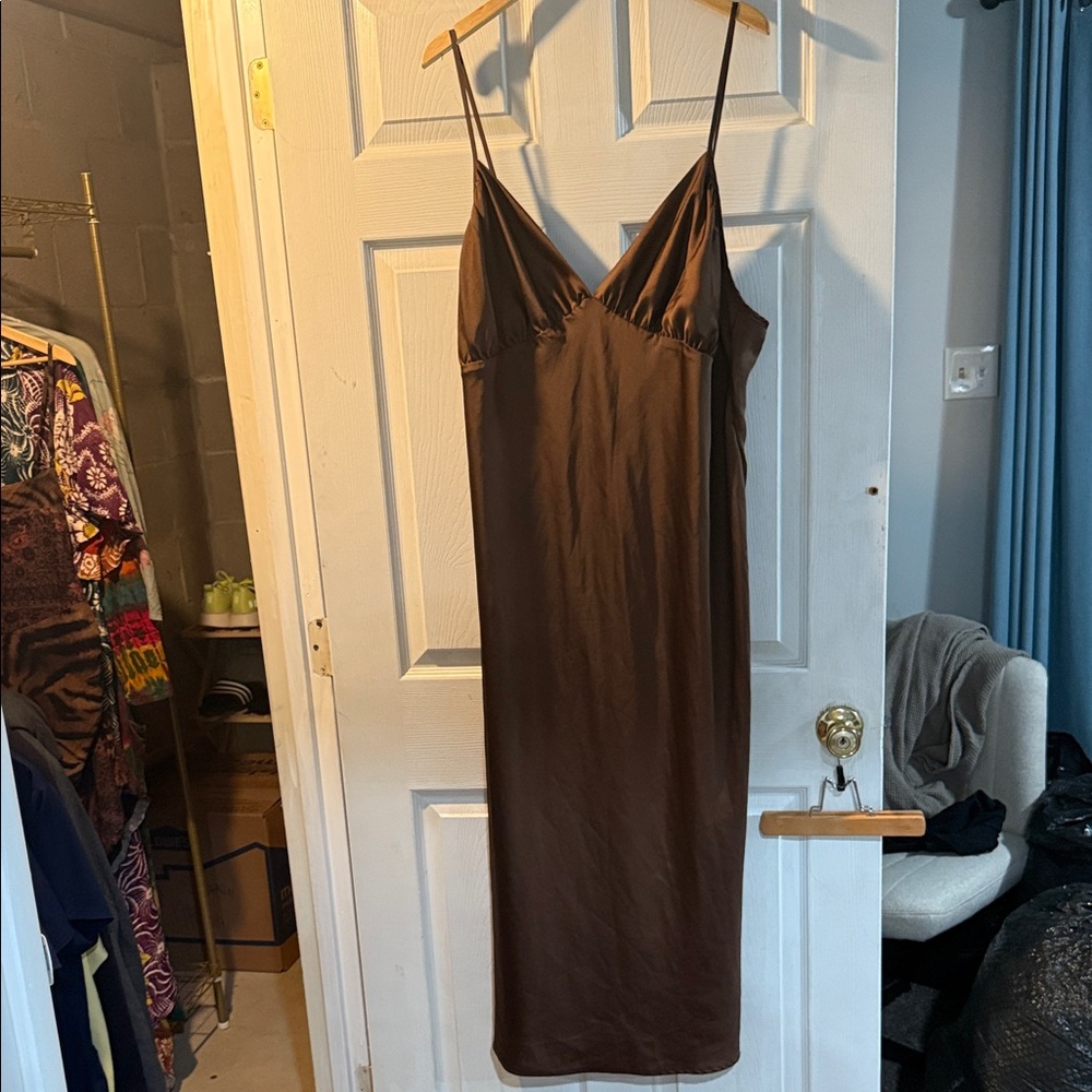 Abercrombie & Fitch Brown Midi Dress